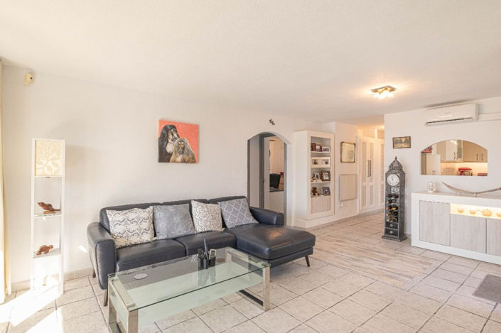 Image No.21-3 Bed Villa for sale