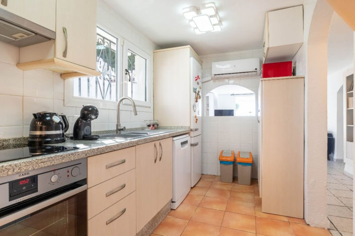 Image No.26-3 Bed Villa for sale