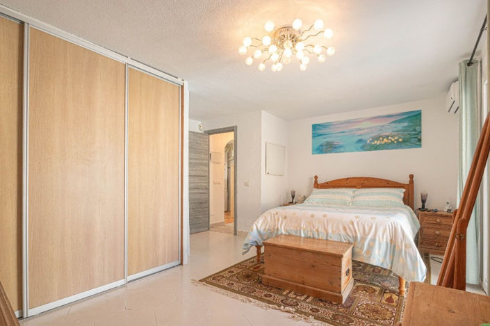 Image No.29-3 Bed Villa for sale