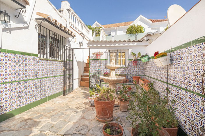 Image No.42-3 Bed Villa for sale