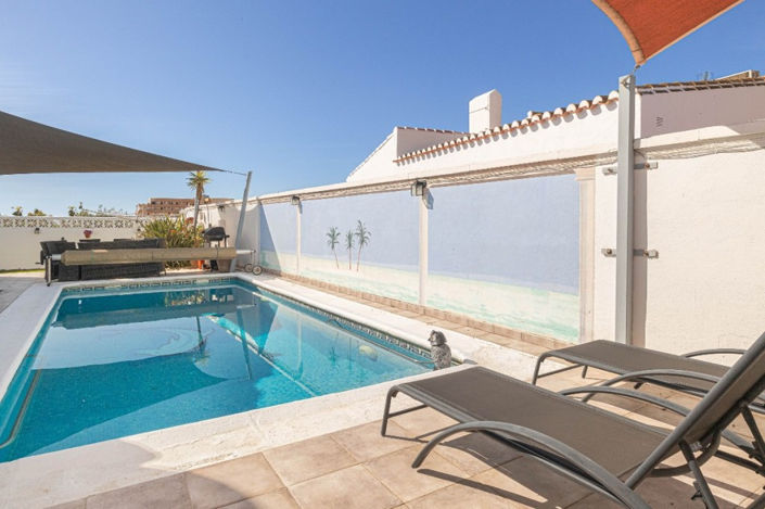 Image No.9-3 Bed Villa for sale