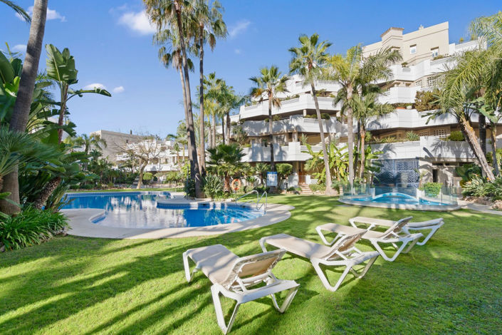 Image No.1-3 Bed Penthouse for sale
