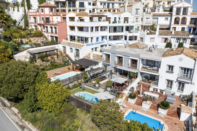 2-5bd7b9d04b45e33852eaf0ec6670150d