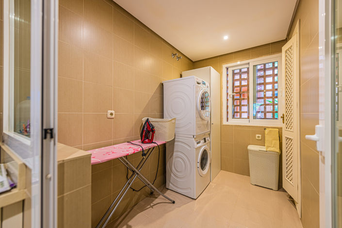 Image No.17-3 Bed Apartment for sale