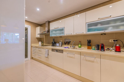 9-467d0cee5b725f3ef65f102a0c2e69c0