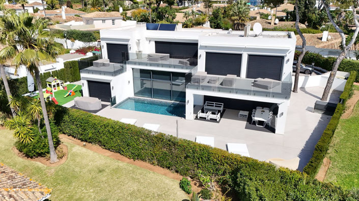 Image No.1-4 Bed Villa for sale