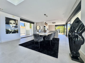 13-5fd73dea700db77384c091ca9818b1a9