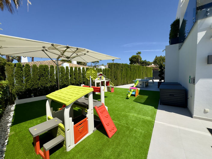 Image No.34-4 Bed Villa for sale