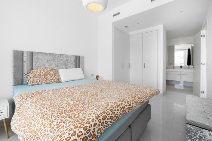 Image No.15-2 Bed Apartment for sale