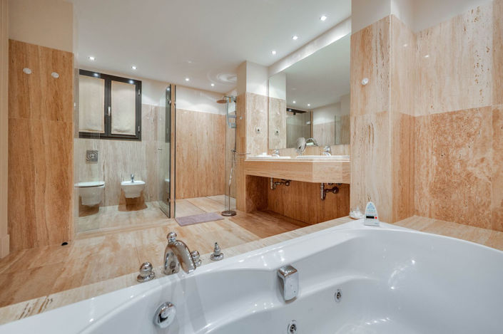 Image No.23-3 Bed Apartment for sale