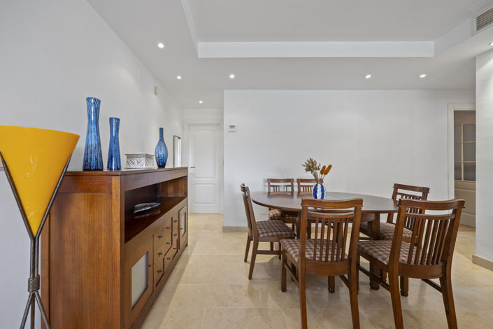 Image No.14-4 Bed Apartment for sale