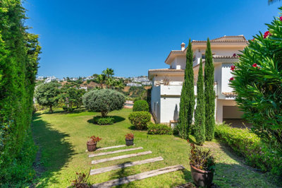 9-467d0cee5b725f3ef65f102a0c2e69c0