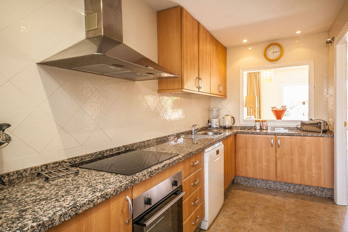 Image No.4-Penthouse de 2 chambres à vendre à Elviria