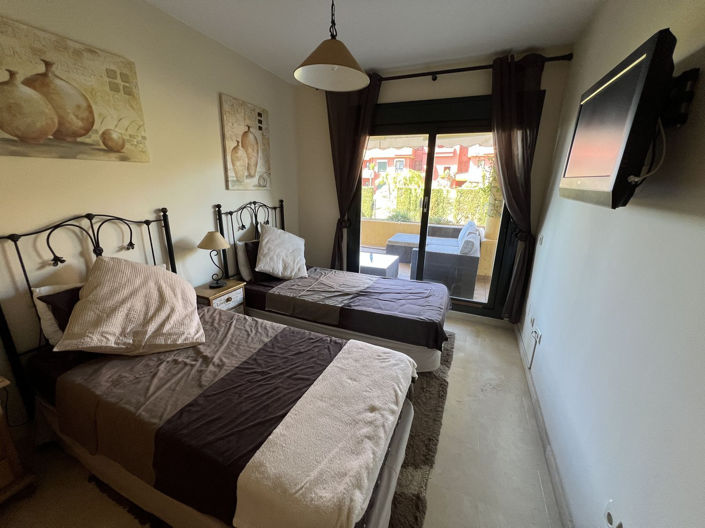 Image No.10-2 Bed Apartment for sale