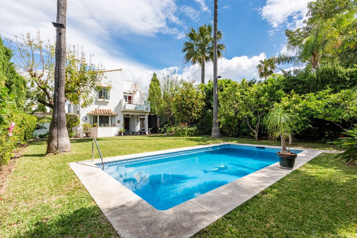 Image No.1-Villa de 4 chambres à vendre à Atalaya