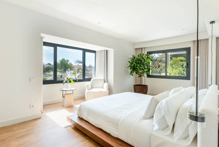 Image No.15-4 Bed Villa for sale