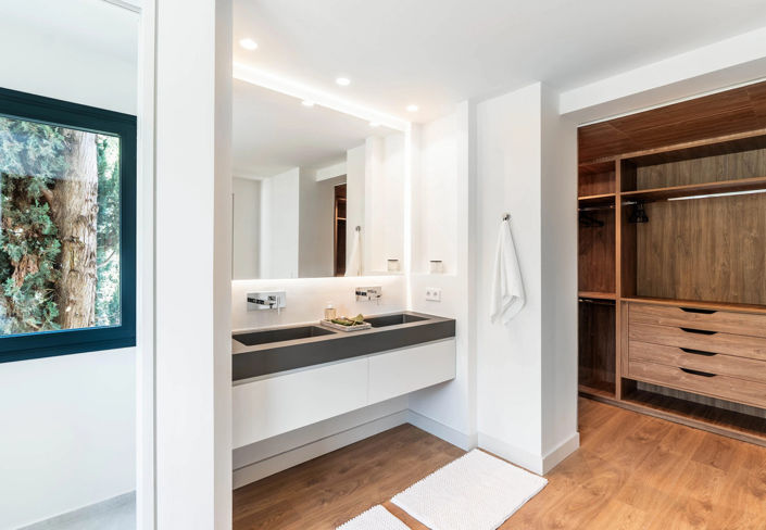 Image No.21-4 Bed Villa for sale