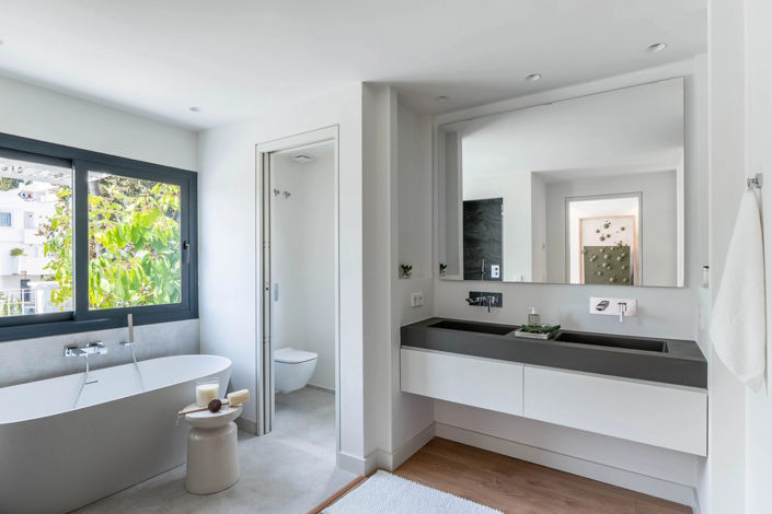 Image No.22-4 Bed Villa for sale