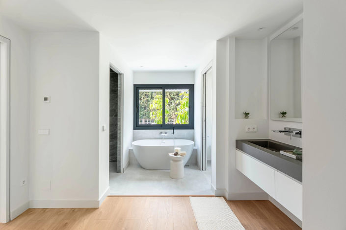 Image No.23-4 Bed Villa for sale