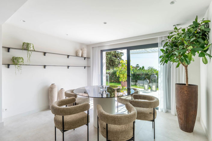 Image No.9-4 Bed Villa for sale