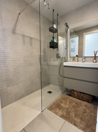 11-20939a0134ad724a8cb2a801094d15a4