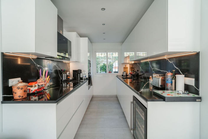 Image No.13-3 Bed Villa for sale