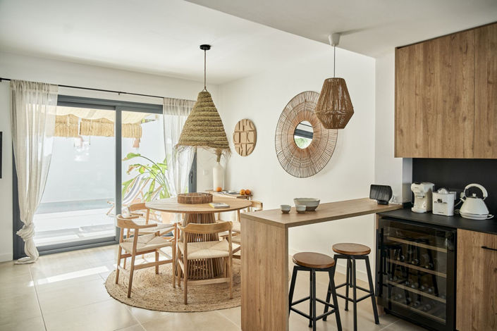 Image No.2-3 Bed Townhouse for sale