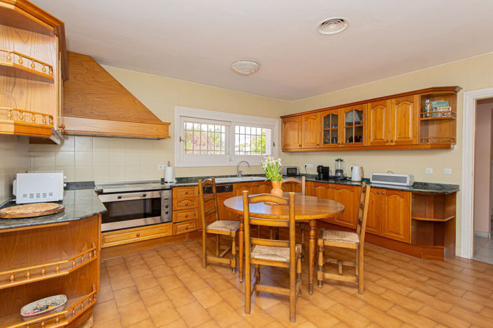 Image No.11-Villa de 8 chambres à vendre à Nueva Andalucia