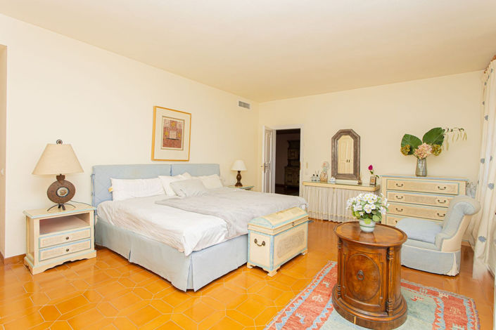 Image No.17-Villa de 8 chambres à vendre à Nueva Andalucia