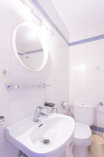 Image No.24-Villa de 8 chambres à vendre à Nueva Andalucia