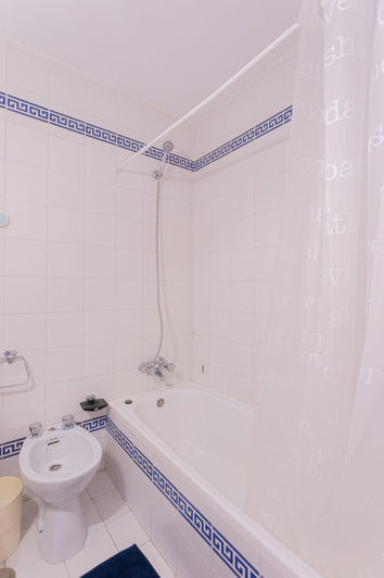 Image No.25-Villa de 8 chambres à vendre à Nueva Andalucia