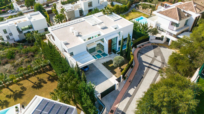 Image No.9-5 Bed Villa for sale