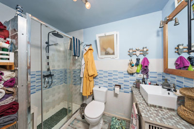 15-11d12f2f454f2f5e9b981fdd8b901d51