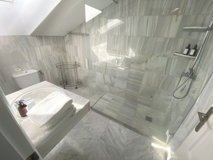 Image No.28-3 Bed Apartment for sale