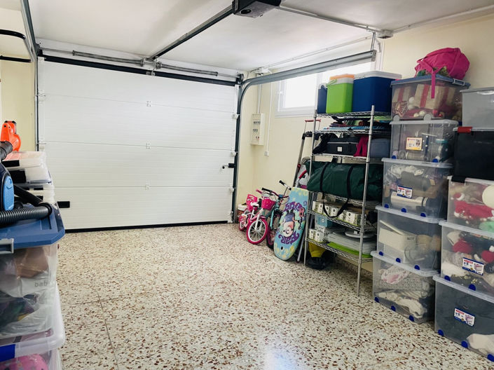 Image No.33-5 Bed Townhouse for sale