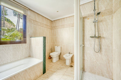 15-11d12f2f454f2f5e9b981fdd8b901d51