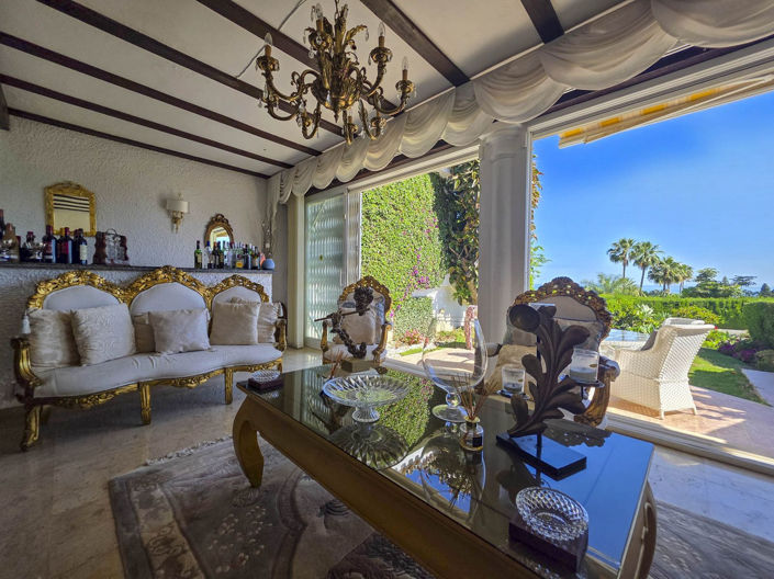 Image No.15-2 Bed Townhouse for sale