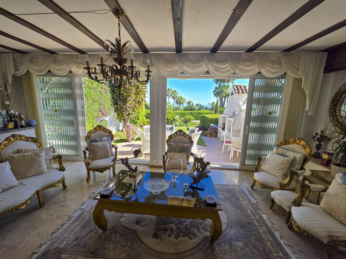 Image No.18-2 Bed Townhouse for sale