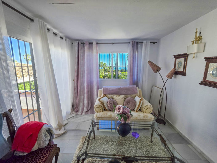 Image No.20-2 Bed Townhouse for sale