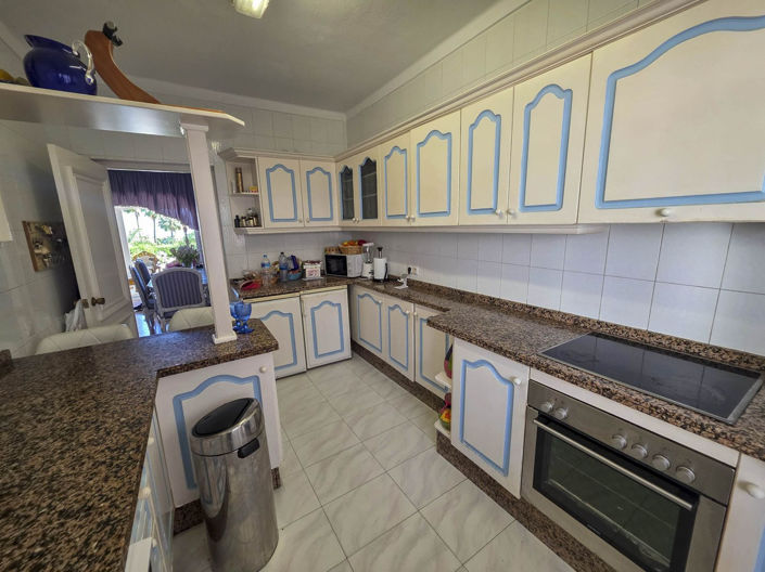 Image No.26-2 Bed Townhouse for sale