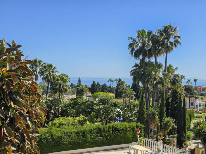 Image No.38-2 Bed Townhouse for sale