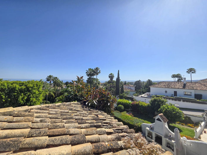 Image No.42-2 Bed Townhouse for sale