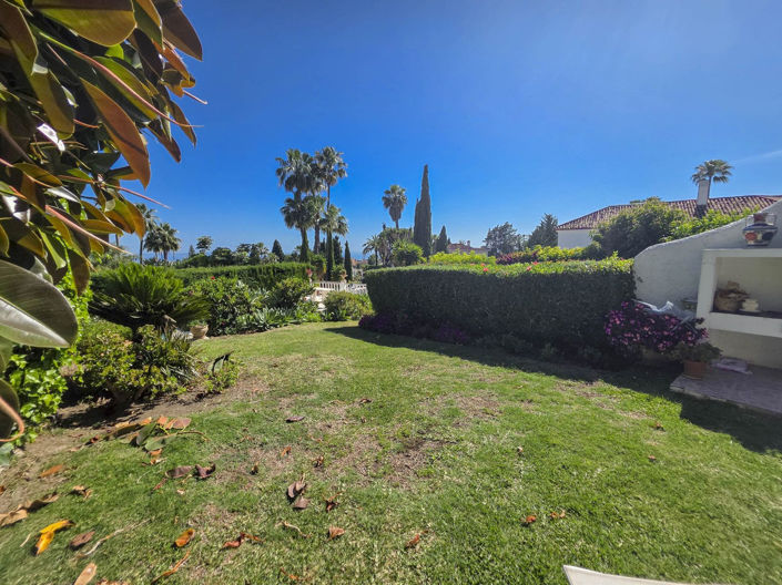 Image No.50-2 Bed Townhouse for sale