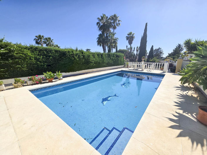 Image No.9-2 Bed Townhouse for sale