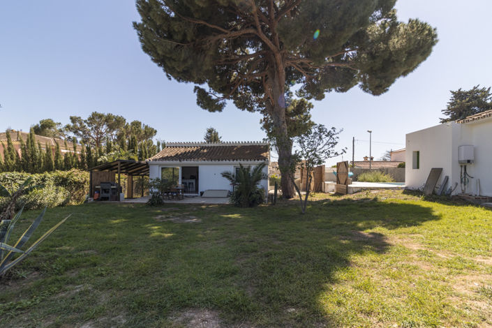 Image No.25-9 Bed Villa for sale