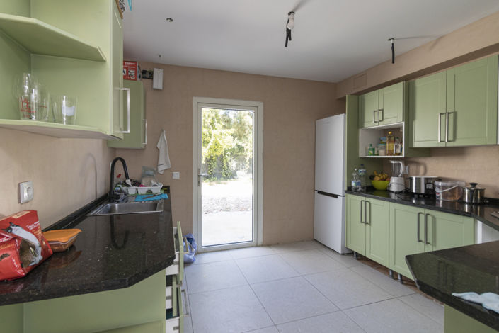 Image No.8-9 Bed Villa for sale