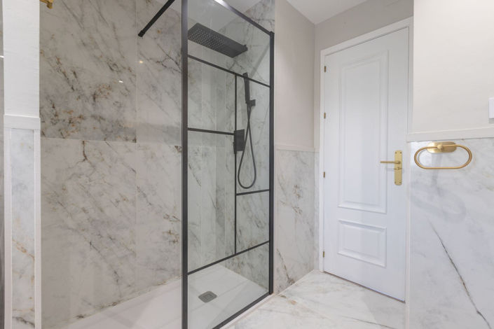 Image No.25-2 Bed Penthouse for sale