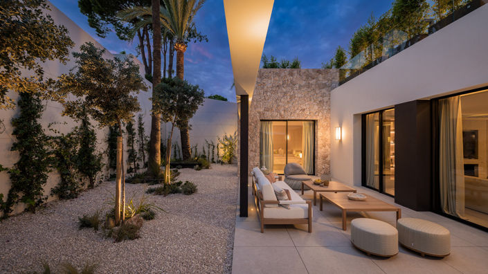 Image No.4-4 Bed Villa for sale