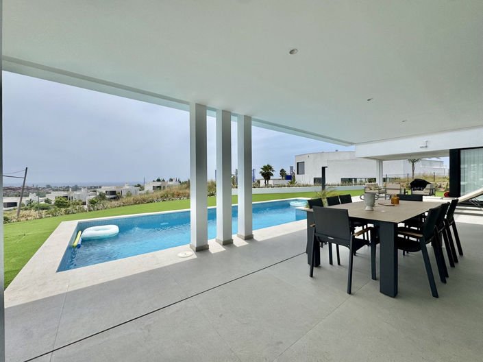 Image No.12-Villa de 6 chambres à vendre à Estepona