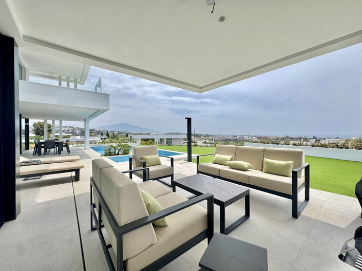 Image No.13-6 Bed Villa for sale